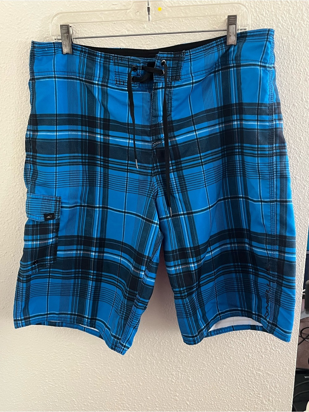 O'Neill Blue and Black Plaid Men's Swim Board Shorts